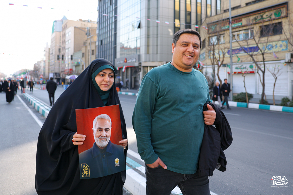 گزارش تصویری | راهپیمایی باشکوه مردم تهران در چهل‌و‌پنجمین سالگرد پیروزی انقلاب اسلامی (2)