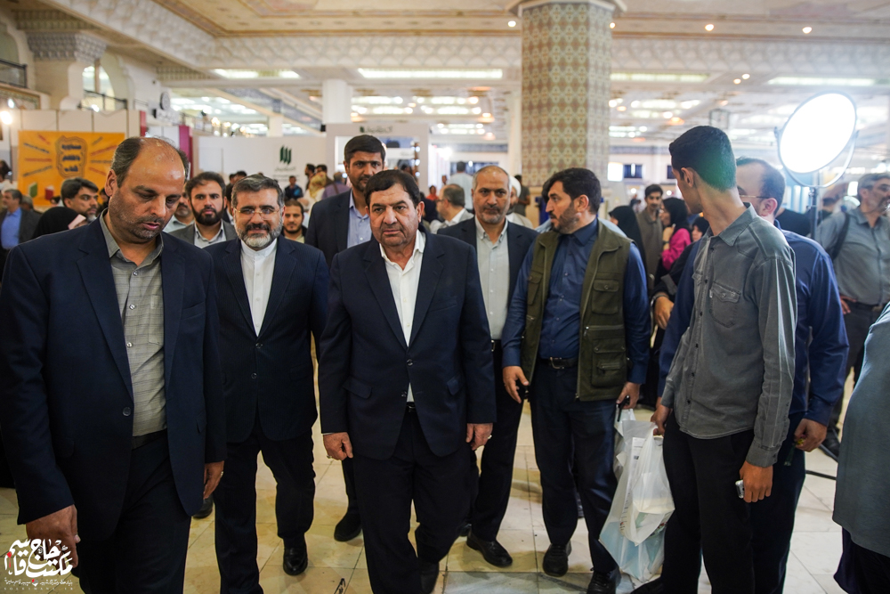 گزارش تصویری | غرفه مکتب حاج قاسم در ششمین روز سیوششمین نمایشگاه کتاب تهران(1)