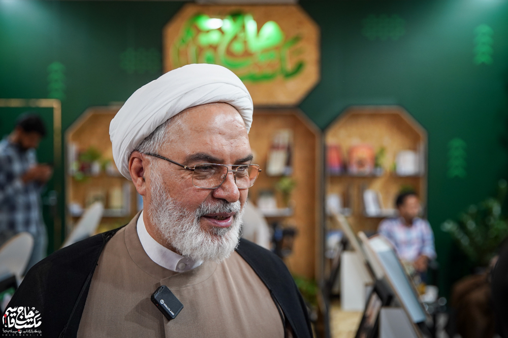 گزارش تصویری | غرفه مکتب حاج قاسم در پنجمین روز سیوششمین نمایشگاه کتاب تهران(1)