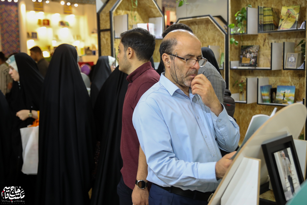 گزارش تصویری | غرفه مکتب حاج قاسم در آخرین روز سیوششمین نمایشگاه کتاب تهران(2)