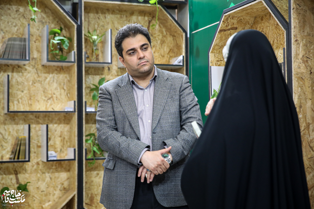 گزارش تصویری | غرفه مکتب حاج قاسم در آخرین روز سیوششمین نمایشگاه کتاب تهران(2)