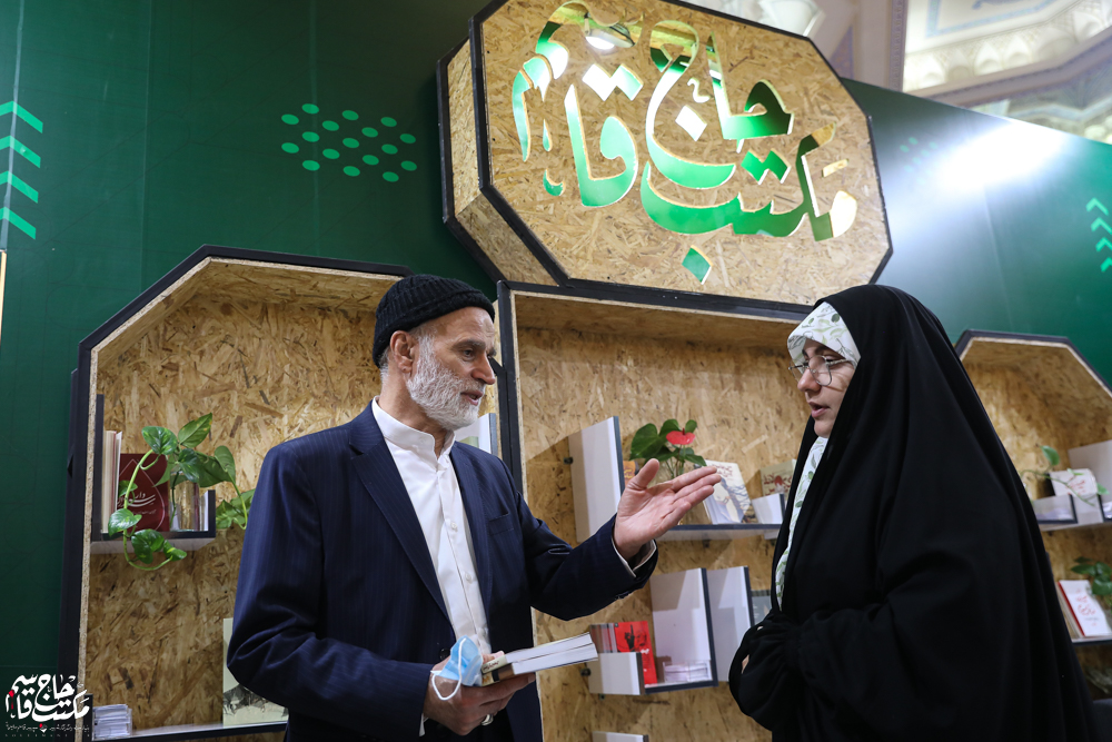 گزارش تصویری | غرفه مکتب حاج قاسم در سومین روز سیوششمین نمایشگاه کتاب تهران(2)