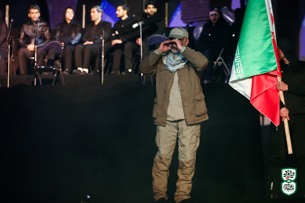 گزارش تصویری | رونمایی نماد «فاتح خیبر»