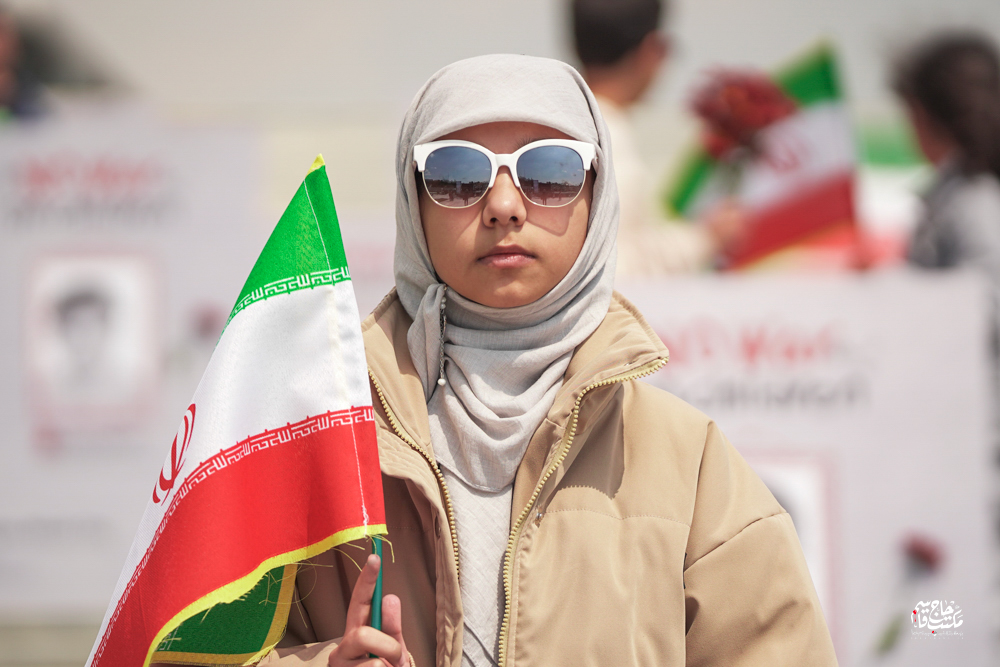 گزارش تصویری | آیین اهتزاز پرچم مقدس ایران